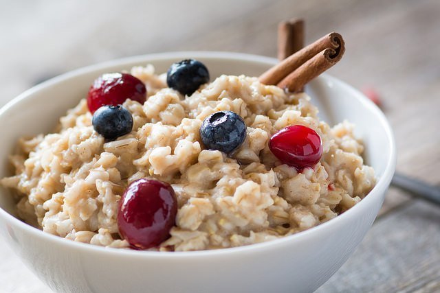  Healthy Breakfast Ideas To Lower Your Cholesterol